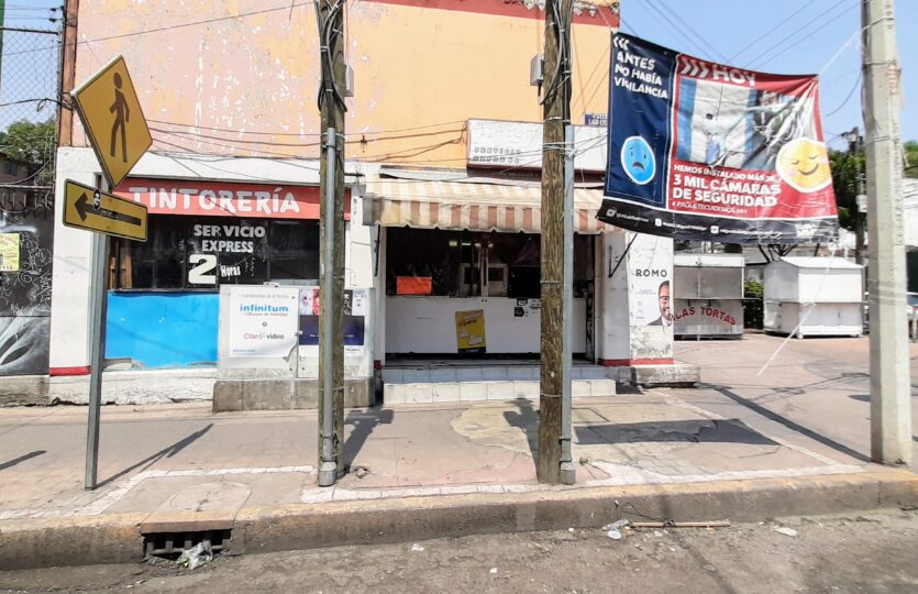 Vendo Local Comercial Col Pensil En Esquina Alta Plusvalia